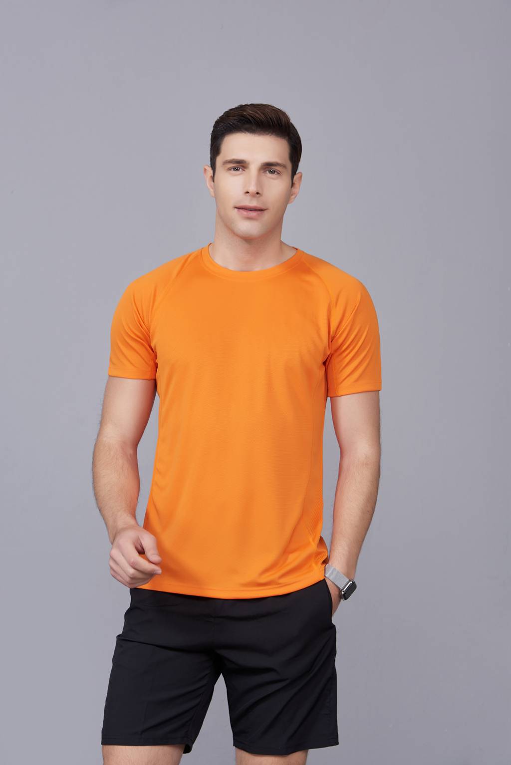 純色T恤  簡約大方經(jīng)典時(shí)尚  橘色
